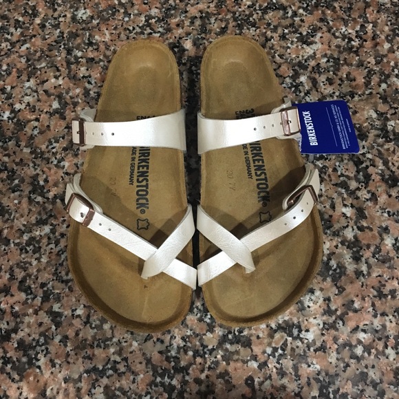 Birkenstock Shoes - ✨✨Brand new Birkenstocks ✨✨